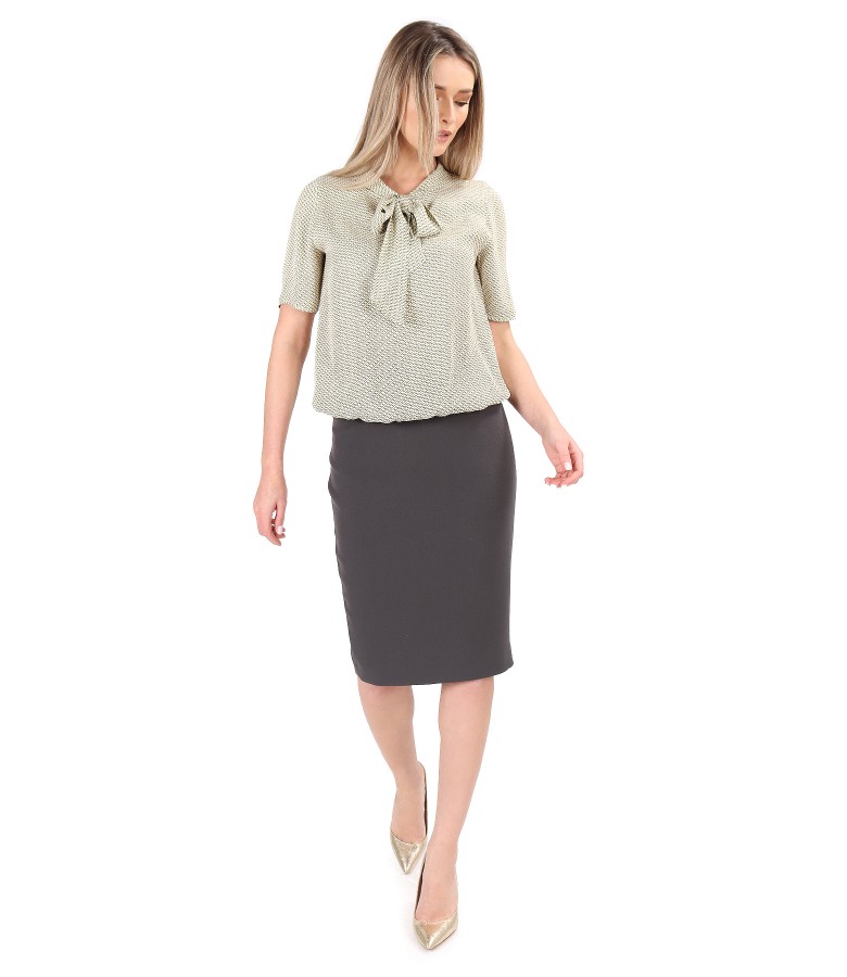 Viscose blouse with scarf collar with elastic fabric skirt