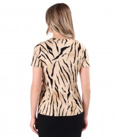 Elastic jersey blouse with animal print