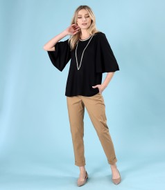 Elastic cotton pants with front pockets