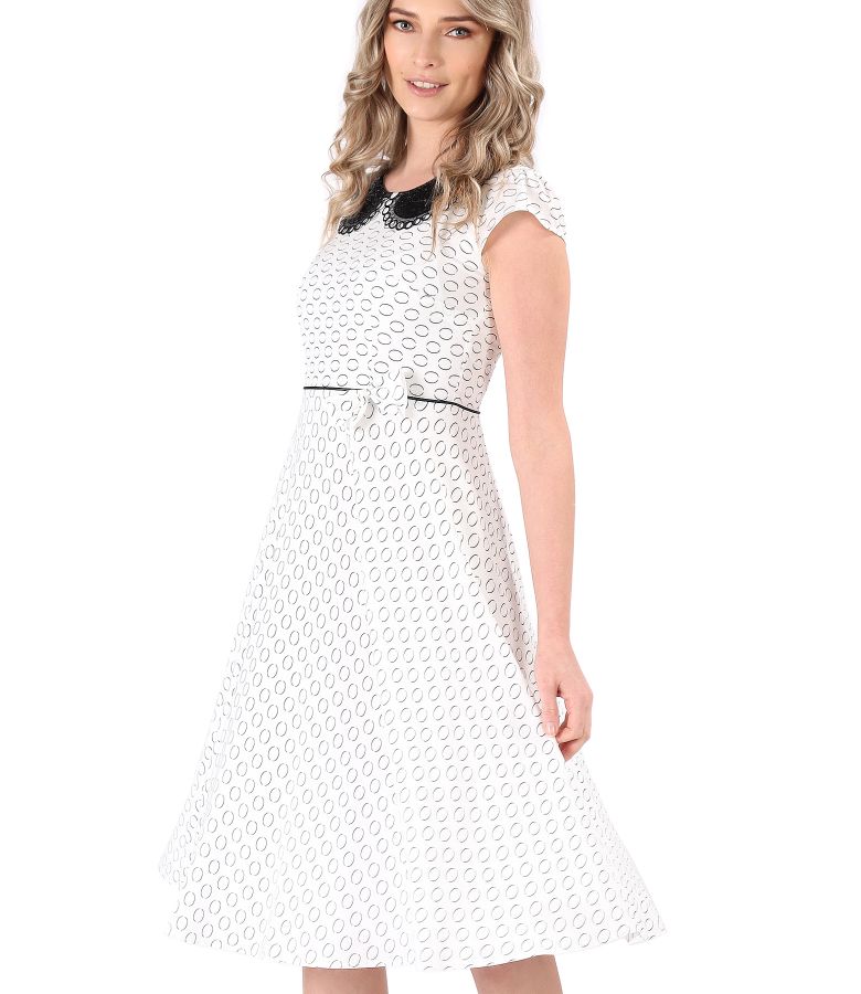 Elegant viscose dress with round collar with sequins