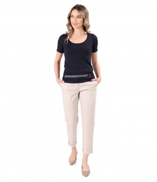 Jersey blouse and stretch cotton pants