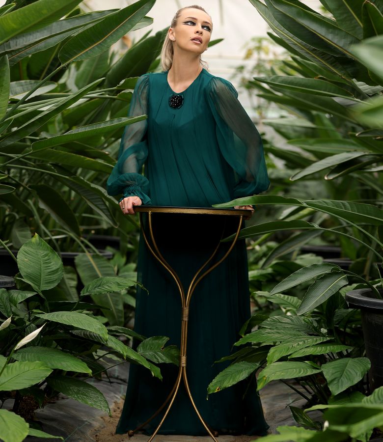 Long dress made of natural silk veil