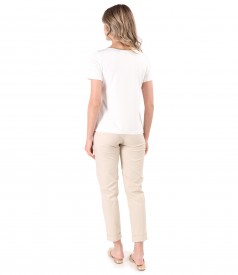 Casual outfit with cotton pants and elastic jersey blouse