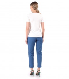Casual outfit with ankle pants and elastic jersey blouse