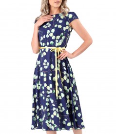 Elegant viscose dress printed with floral motifs