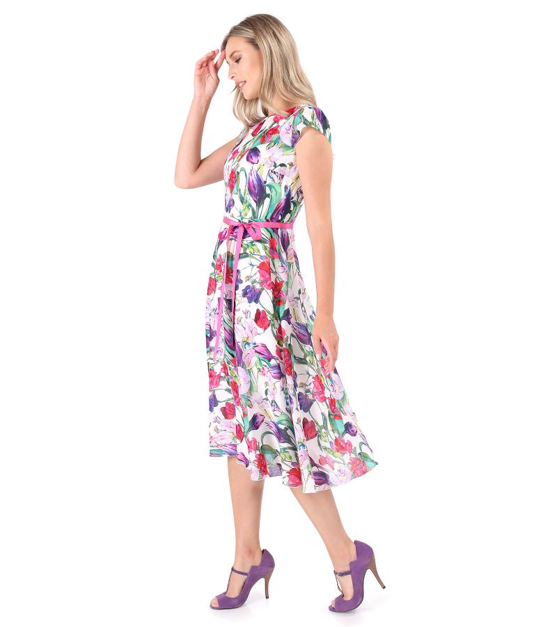 Elegant dress made of cotton veil printed with floral motifs