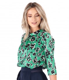 Natural silk blouse printed with floral motifs