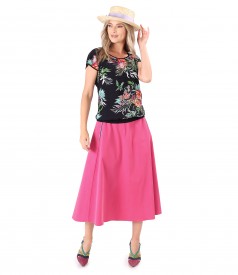 Outfit with semi-flared skirt and blouse with printed viscose face