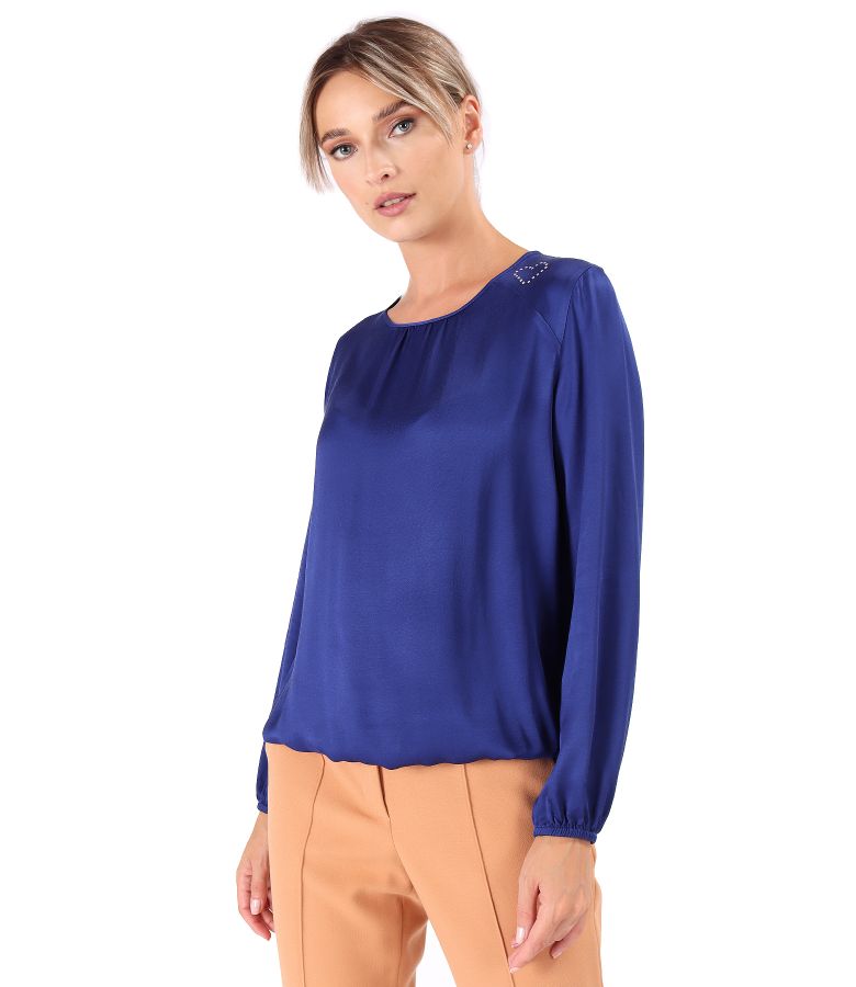 Elegant viscose satin blouse