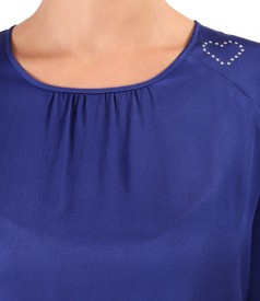 Elegant viscose satin blouse