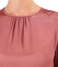 Elegant viscose satin blouse