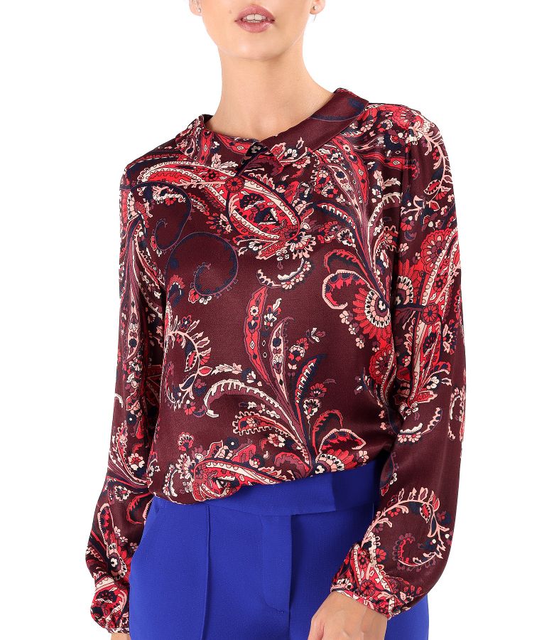 Viscose satin blouse with pointed collar