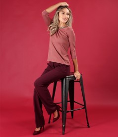 Elegant elastic jersey blouse with 3/4 sleeves