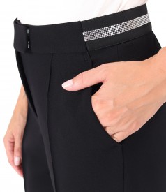 Ankle pants made of elastic fabric