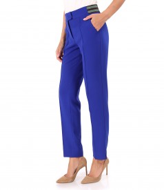 Ankle pants made of elastic fabric