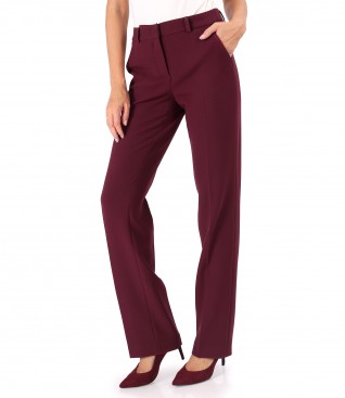 Straight pants made of elastic fabric