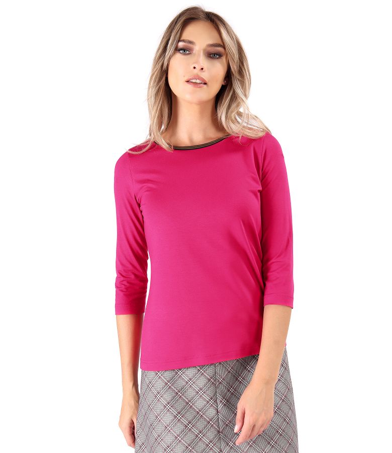 Elegant elastic jersey blouse with 3/4 sleeves