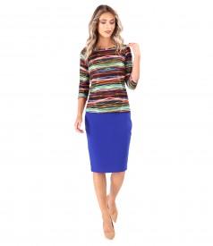 Elegant outfit with office skirt and printed elastic jersey blouse