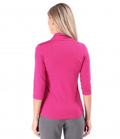 Jersey t-shirt with deep neckline