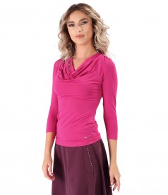 Elastic jersey blouse with pleated neckline