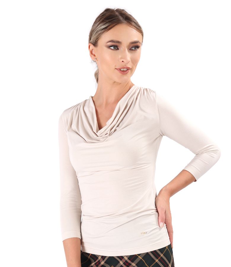 Elastic jersey blouse with pleated neckline