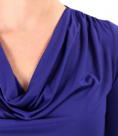 Elastic jersey blouse with pleated neckline