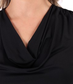 Elastic jersey blouse with pleated neckline