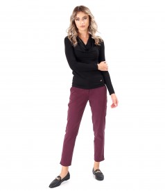 Ankle pants with elastic jersey blouse with pleated neckline