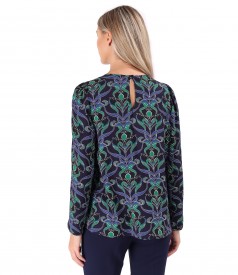 Viscose blouse printed with floral motifs