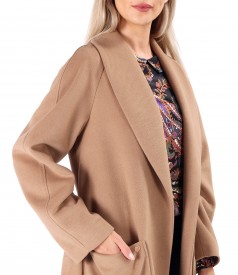 Midi overcoat made of thick fabric