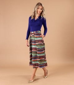 Midi skirt in ribbed fabric with a satin effect