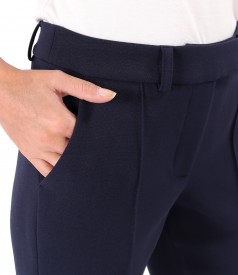 Ankle pants made of thick elastic fabric