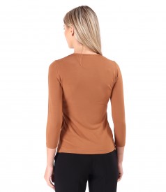 Elastic jersey blouse with pleated neckline