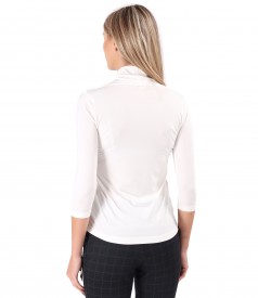 Jersey t-shirt with deep neckline