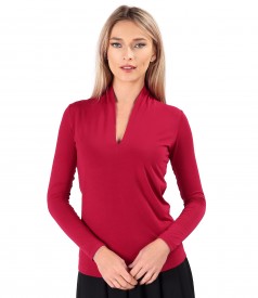 Jersey t-shirt with deep neckline