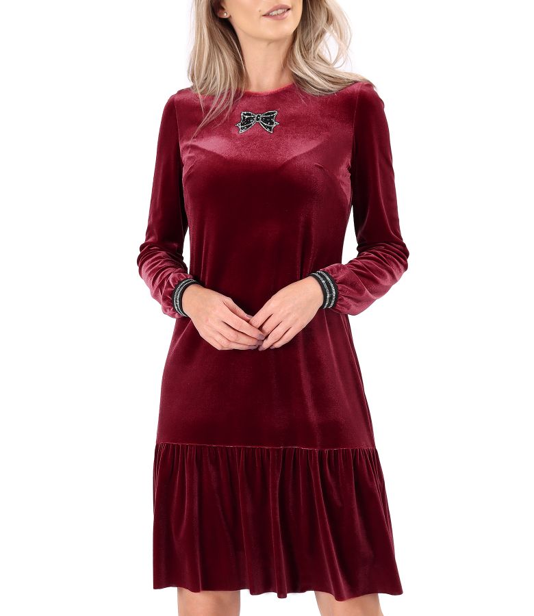 Elastic velvet dress with crystal at the neckline