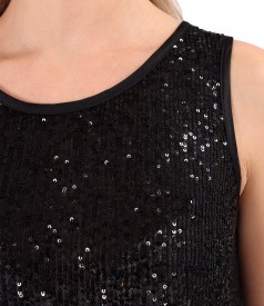 Sleeveless blouse made of black sequins