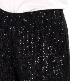 Evening pants made of sequins