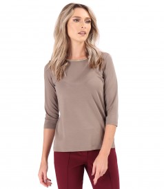 Elegant elastic jersey blouse with 3/4 sleeves