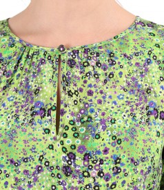 Viscose blouse printed with floral motifs