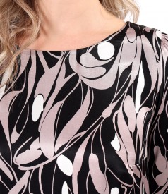 Elegant viscose satin dress printed with floral motifs