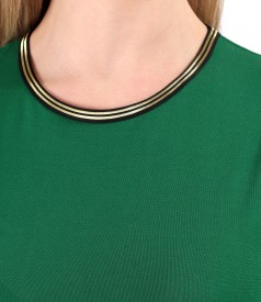 Elegant elastic jersey blouse with wide sleeves