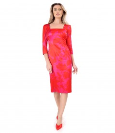 Elegant midi dress in elastic satin with floral motifs