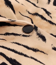 Elastic cotton jacket with animal print