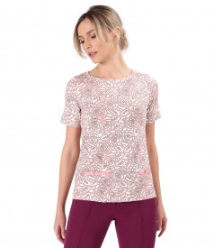 Elastic viscose jersey blouse printed with floral motifs