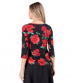 Elastic jersey blouse printed with floral motifs