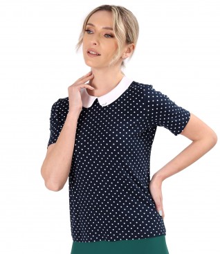 Elastic jersey blouse printed with polka dots with white collar