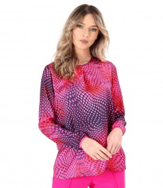 Satin blouse printed with geometric motifs