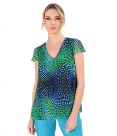 Elegant veil blouse printed with geometric motifs