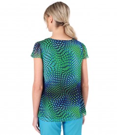 Elegant veil blouse printed with geometric motifs